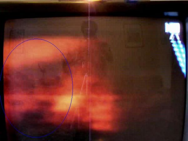 valakinek az arca.jpg